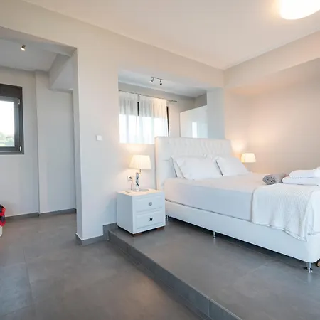 Βίλα Bellevue With Private Pool Χανιώτη