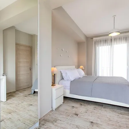 Βίλα Bellevue With Private Pool Χανιώτη