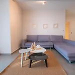 Bellevue With Private Pool 빌라 하니오티