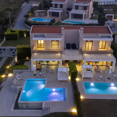 Bellevue With Private Pool Villa