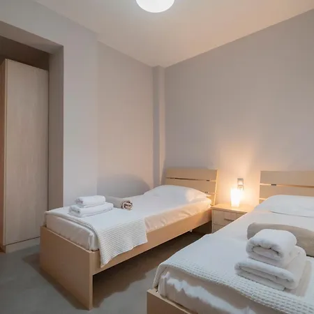 Villa Bellevue With Private Pool Hanioti