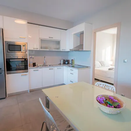 Bellevue With Private Pool * Hanioti