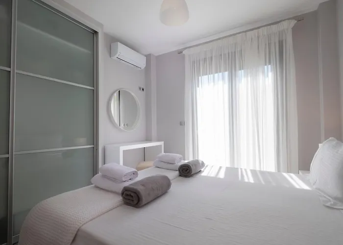 Bellevue With Private Pool * Hanioti