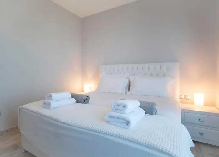 Vilă Bellevue With Private Pool