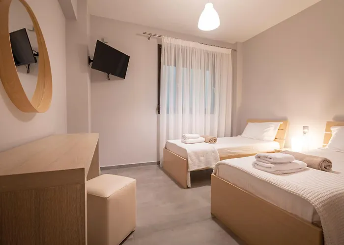 Bellevue With Private Pool