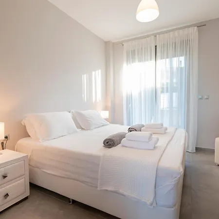 Bellevue With Private Pool * Hanioti