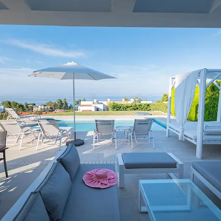 Villa Bellevue With Private Pool