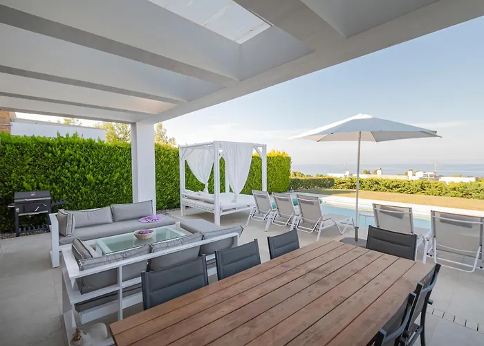 Villa Bellevue With Private Pool *