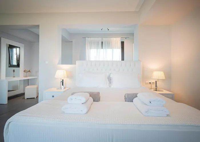 Bellevue With Private Pool * Chaniotis