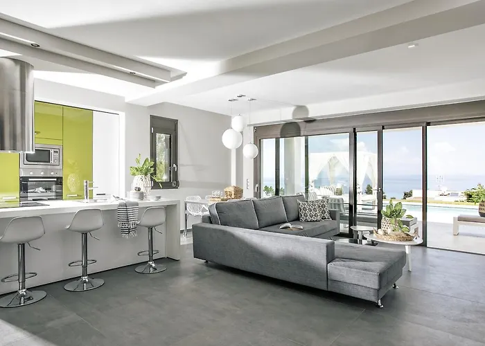 Villa Bellevue With Private Pool Chaniotis